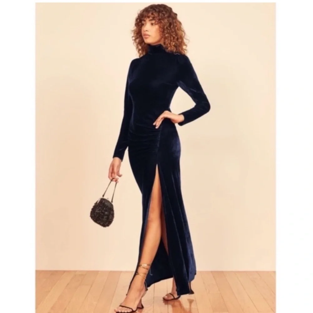 Reformation Moonlight Long-sleeved Gown - Picture 2 of 9